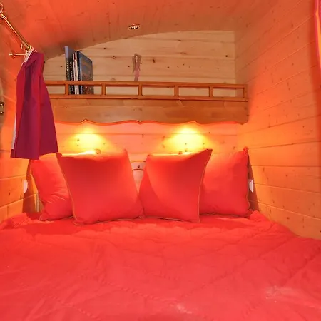 Roulotte Des Elfes - Inclus Une Seance De Sauna Gratuite